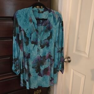 Cocomo Blue and Black Graphic Blouse with 3/4 Sleeves